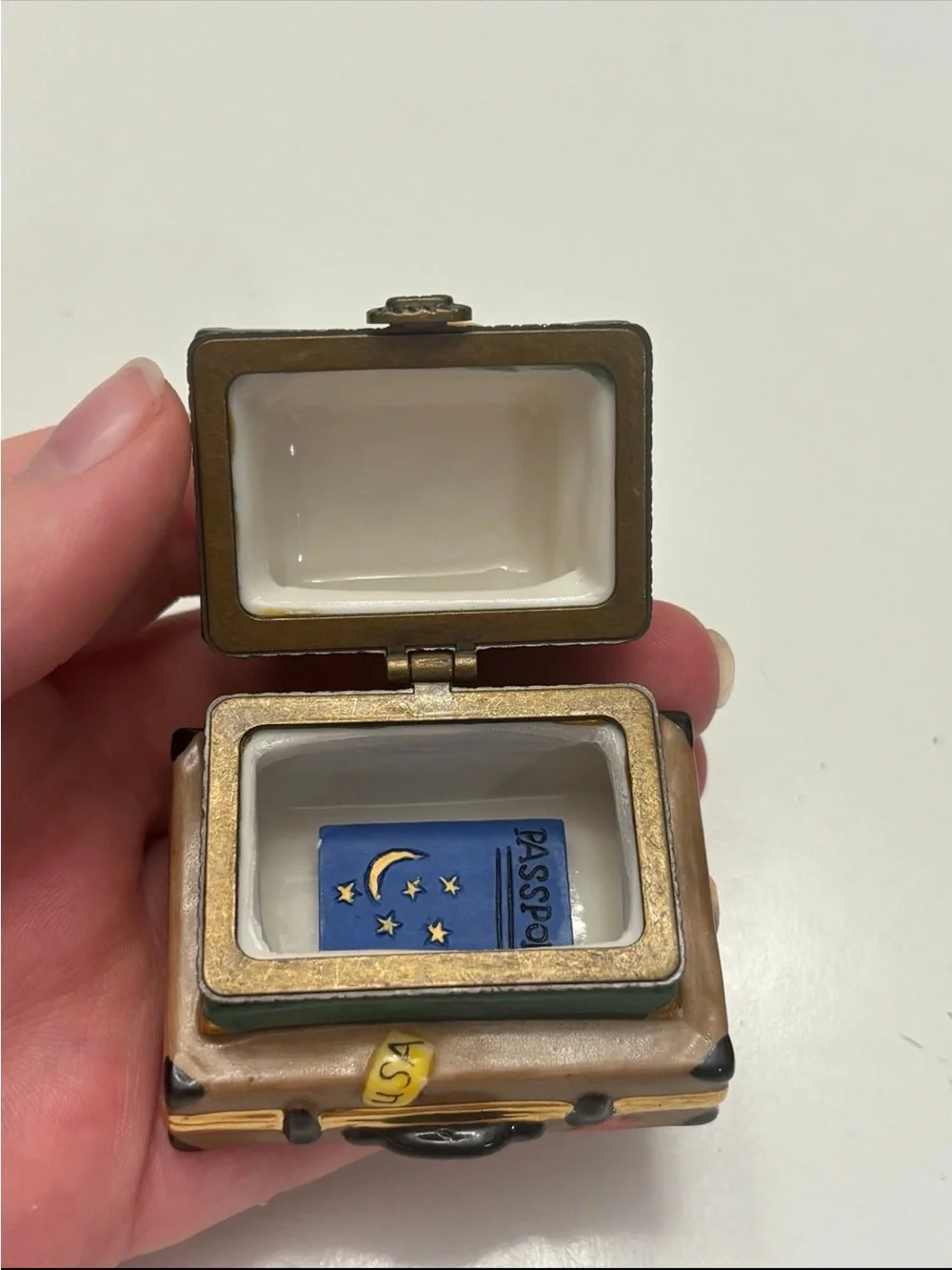 N/A vintage miniature